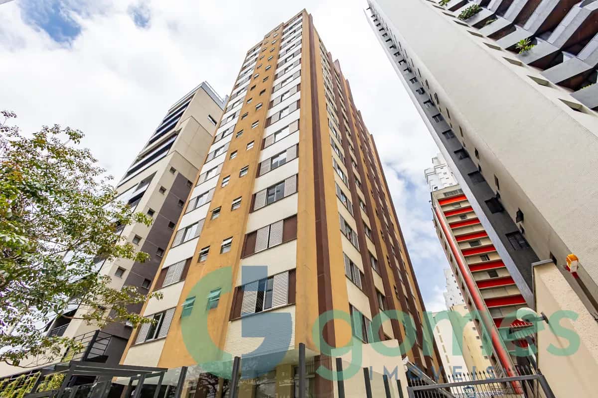 Apartamento com 3 dormitórios à venda com 164,73m² no Água Verde — foto principal
