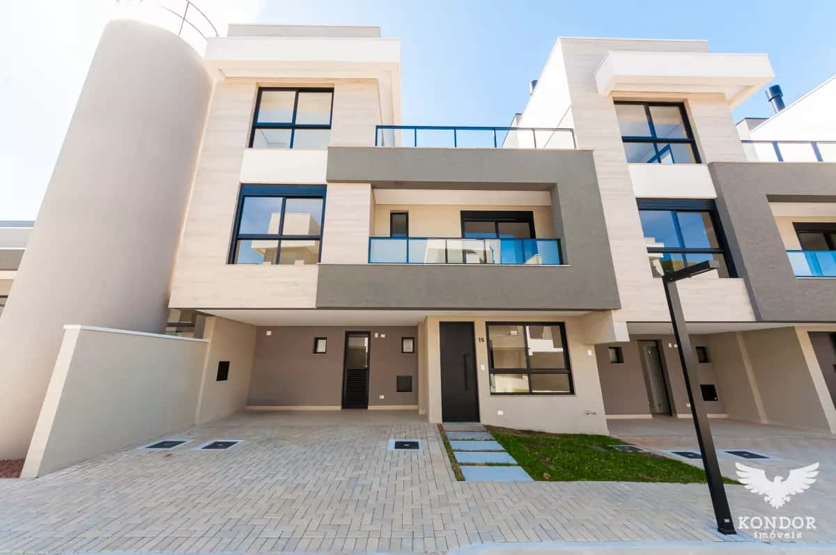 Sobrado em SANTA FELICIDADE com 183,26m² — foto principal