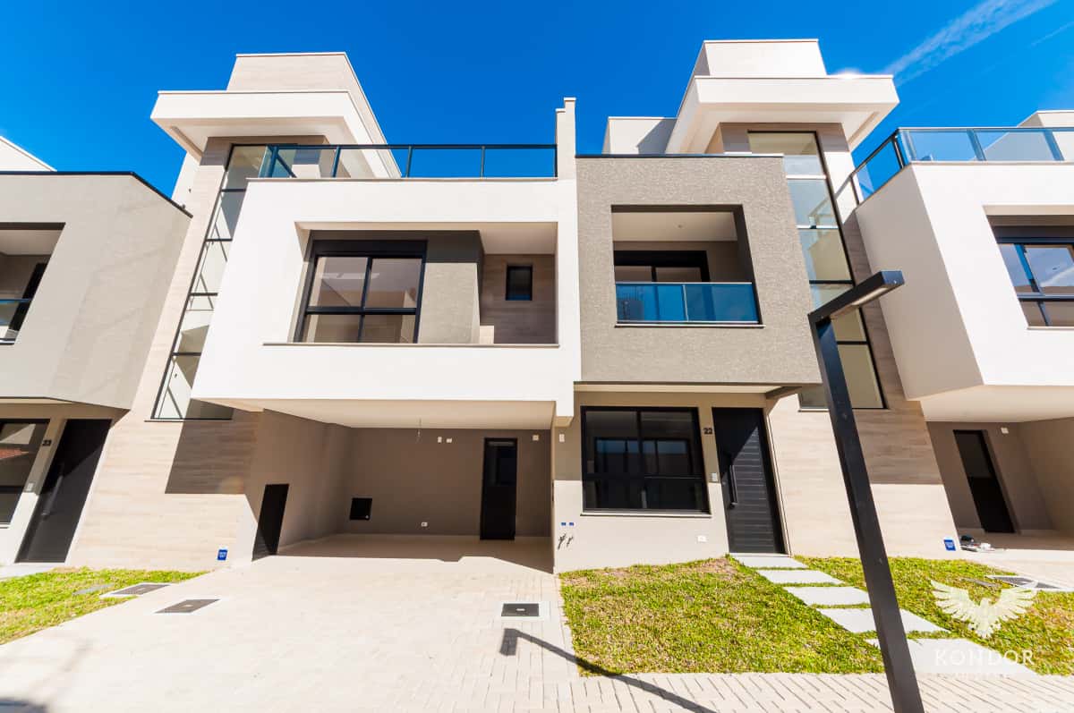 Sobrado em SANTA FELICIDADE com 254,72m² — foto principal