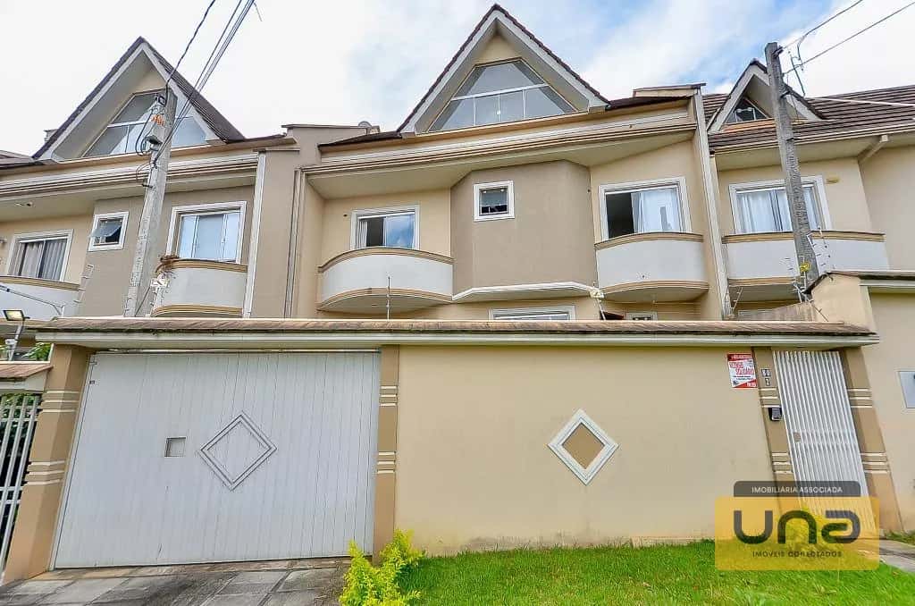 Sobrado 248m² c/ 4 suítes, 4 garagens cobertas por R$ 1.150.000 - estuda-se 50% do valor em imóvel como parte de pagamento - Bairro Campina Siqueira — foto principal