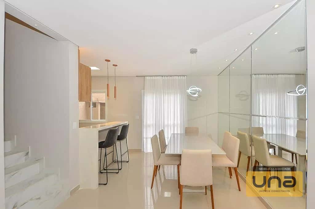 Sobrado com 3 dormitórios à venda, 112 m² por R$ 780.000,00 - Santa Quitéria - Curitiba/PR — foto principal