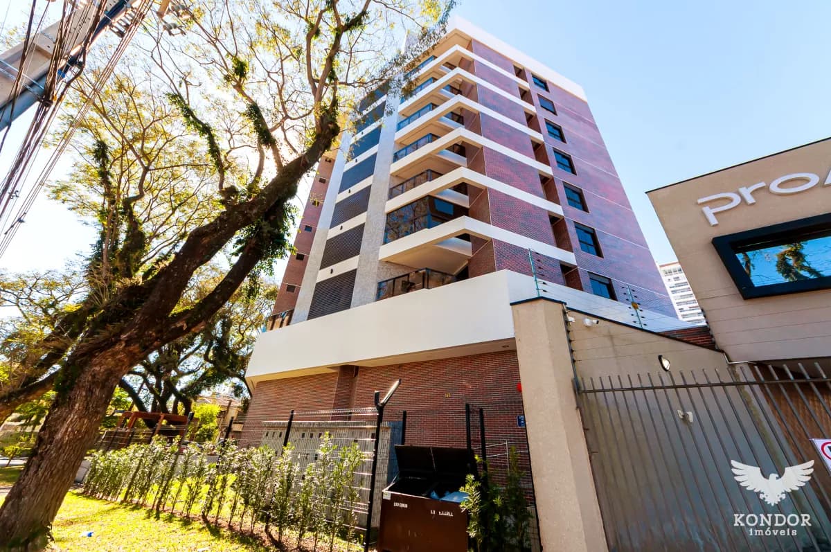Apartamento no PORTÃO com 101,58 m²