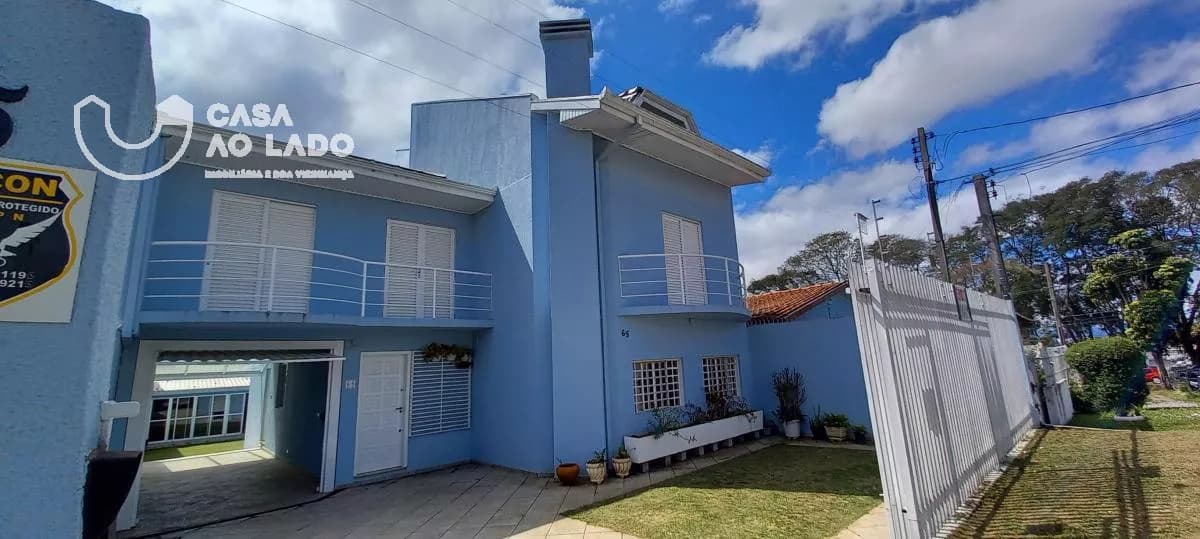 Sobrado 300m² com 4 quartos no Cajuru - Curitiba/PR