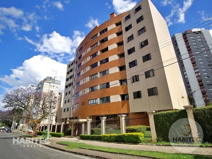 Apartamento com 04 quartos no Alto da XV -Ed Toulousse - HT3636