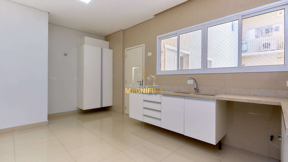 Apartamento no Ecoville de 185 m² com 4 quartos - ER25-MAG
