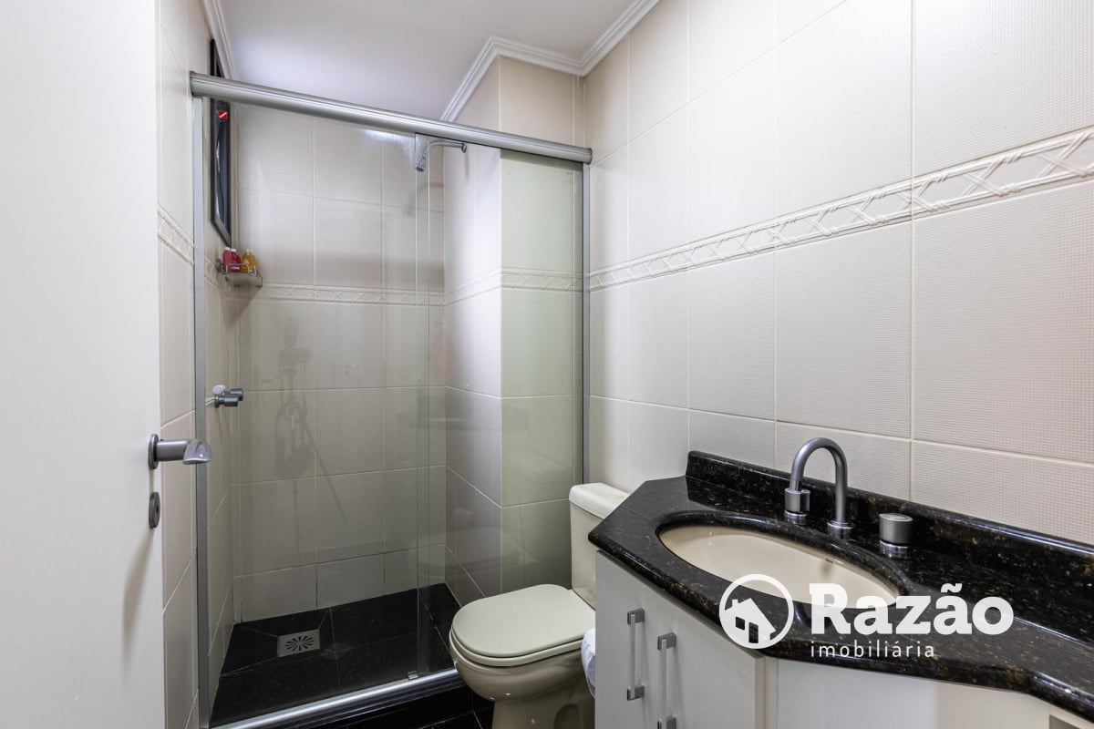 APARTAMENTO COM 3 QUARTOS - ÁREA TOTAL DE 265,30m² - CHAMPAGNAT - REF 6202
