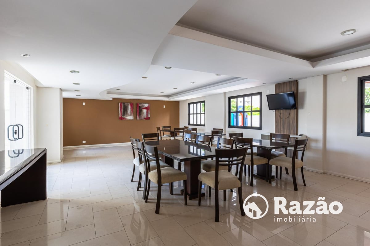 APARTAMENTO COM 3 QUARTOS - ÁREA TOTAL DE 265,30m² - CHAMPAGNAT - REF 6202