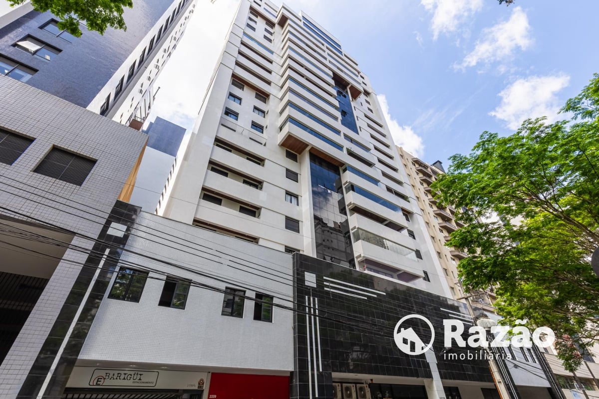 APARTAMENTO COM 3 QUARTOS - ÁREA TOTAL DE 265,30m² - CHAMPAGNAT - REF 6202