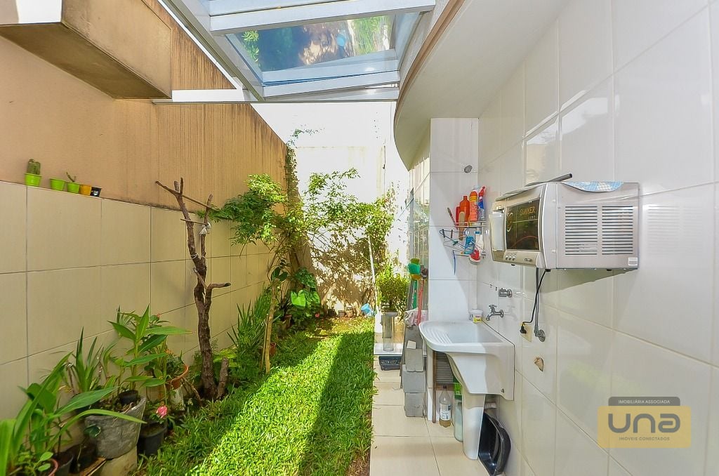 Sobrado com 4 dormitórios à venda, 248 m² por R$ 1.150.000,00 - Seminario - Curitiba/PR