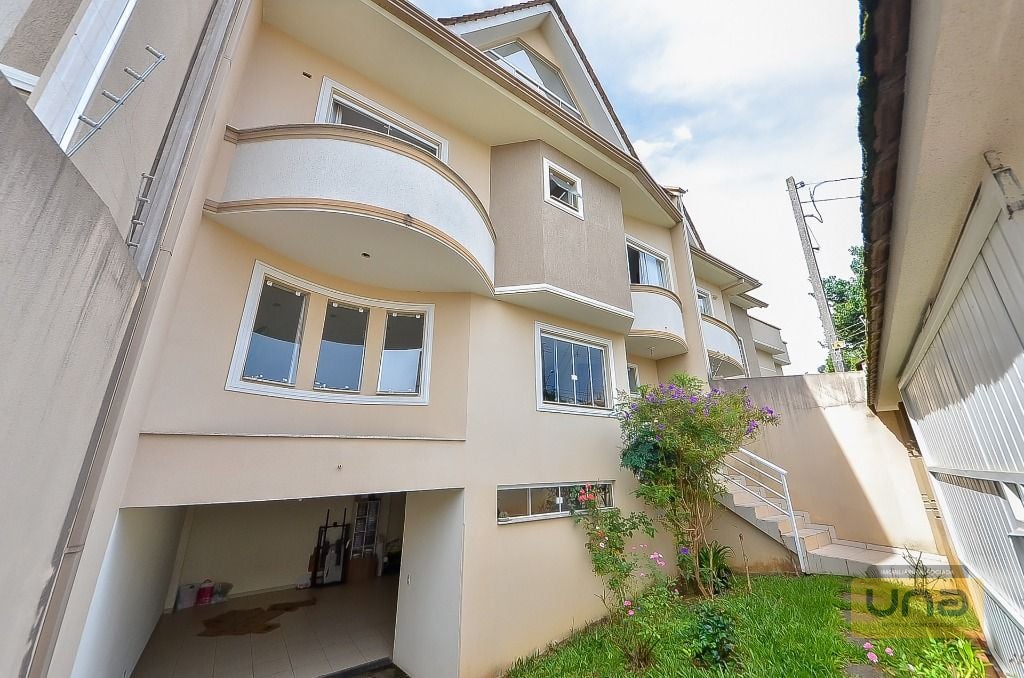 Sobrado com 4 dormitórios à venda, 248 m² por R$ 1.150.000,00 - Seminario - Curitiba/PR