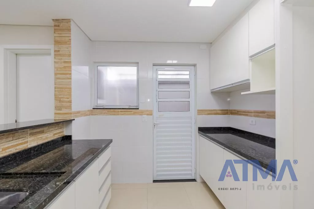 Sobrado com 3 dormitórios à venda, 91 m² por R$ 540.000,00 - Boqueirão - Curitiba/PR