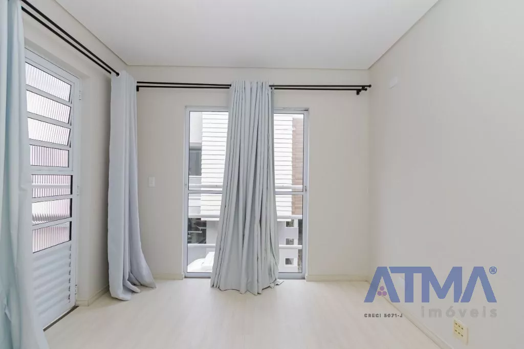 Sobrado com 3 dormitórios à venda, 91 m² por R$ 540.000,00 - Boqueirão - Curitiba/PR