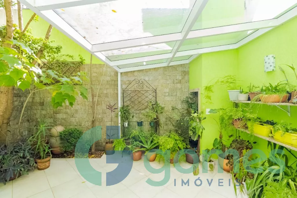 Sobrado com 3 dormitórios à venda, 122 m² - Santa Felicidade - Curitiba/PR