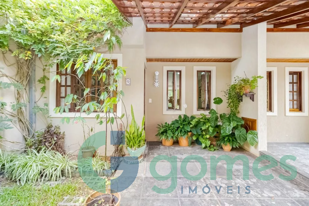 Sobrado com 3 dormitórios à venda, 122 m² - Santa Felicidade - Curitiba/PR