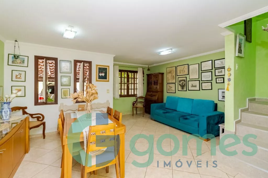 Sobrado com 3 dormitórios à venda, 122 m² - Santa Felicidade - Curitiba/PR