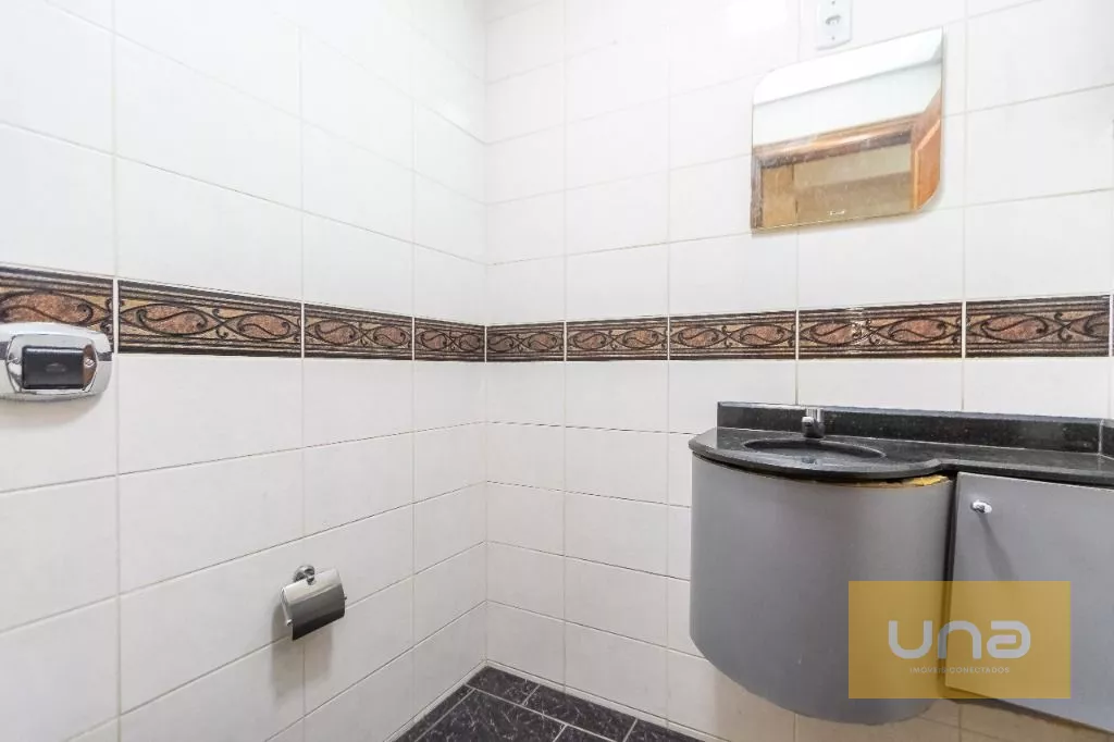 Sobrado, 181 m² - 970m do Shopping Jockey Plaza, 500m do Colégio Militar - Curitiba