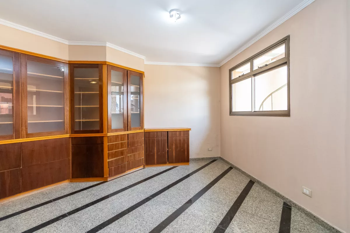 Cobertura à Venda - Juvevê, Curitiba / PR