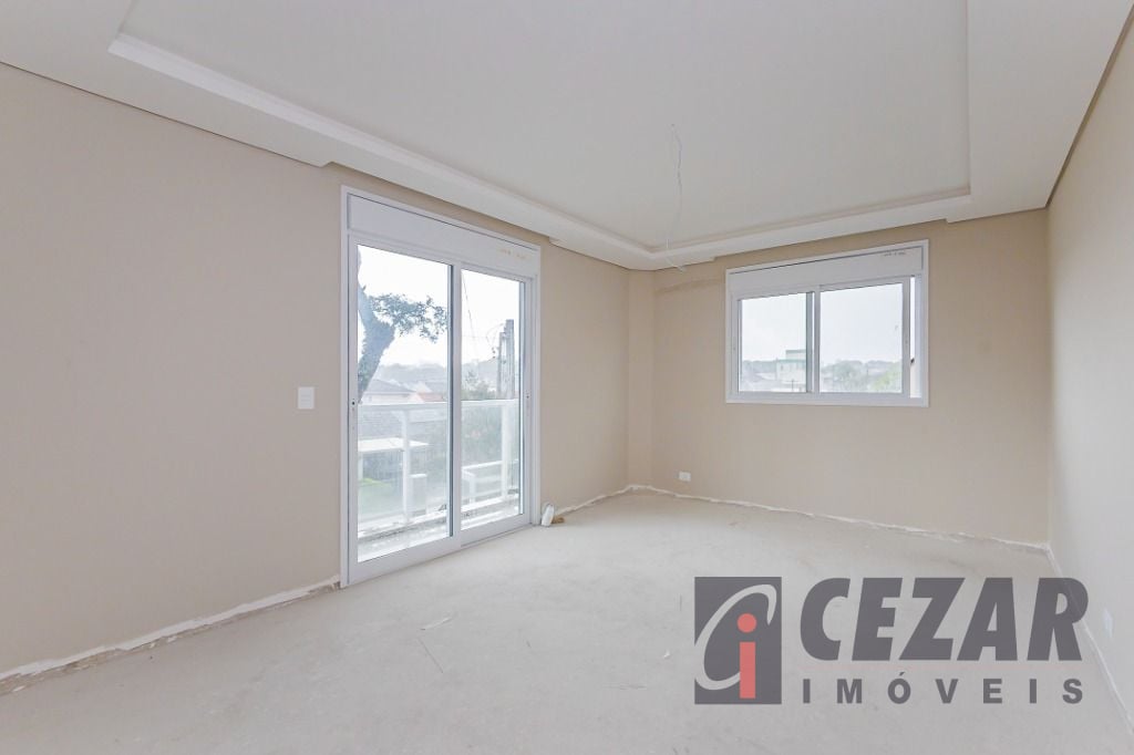 Última Unidade Disponível! Sobrado com 4 dorm e amplo terraço à venda, 275 m² por R$ 1.500.000 - Bacacheri - Curitiba/PR