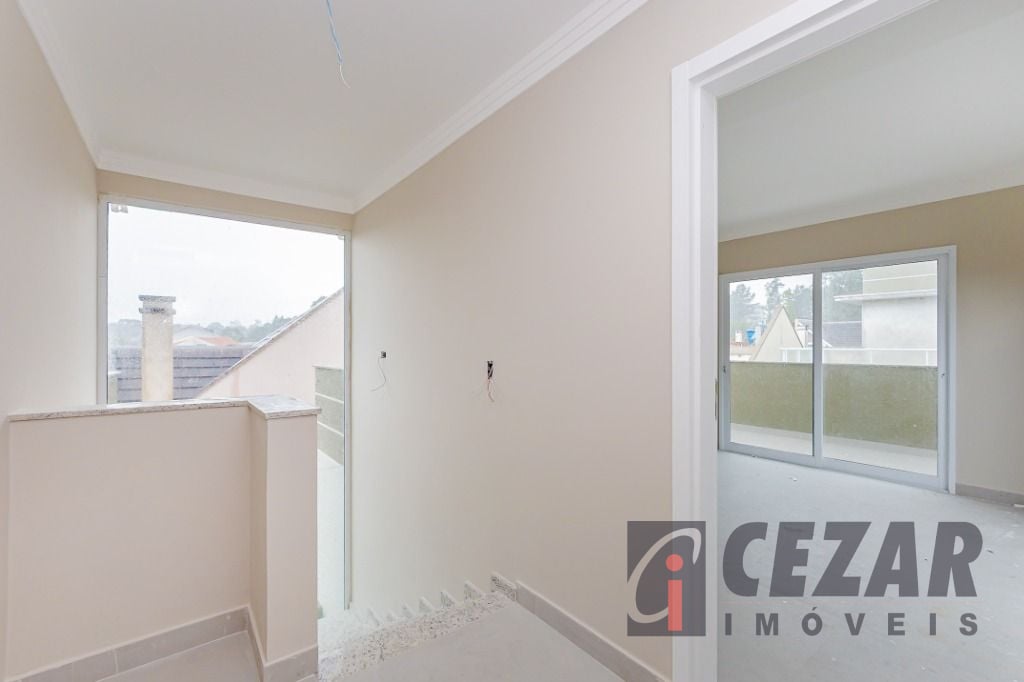 Última Unidade Disponível! Sobrado com 4 dorm e amplo terraço à venda, 275 m² por R$ 1.500.000 - Bacacheri - Curitiba/PR