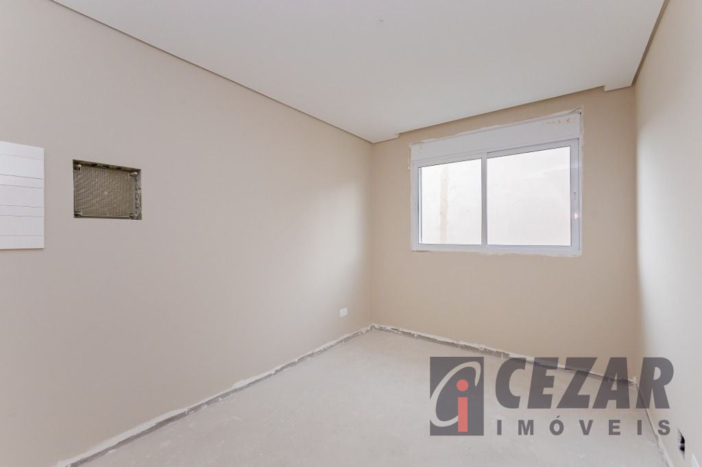 Última Unidade Disponível! Sobrado com 4 dorm e amplo terraço à venda, 275 m² por R$ 1.500.000 - Bacacheri - Curitiba/PR