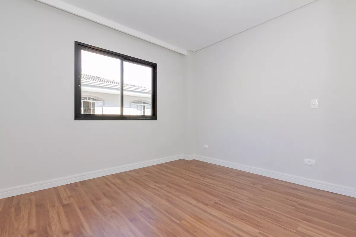 Sobrado em Santa Felicidade de 202,16 m² com 3 quartos - 94726.002-KD