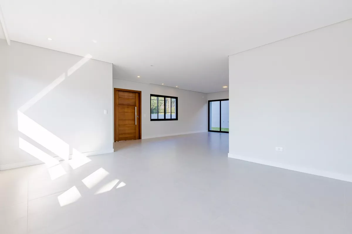 Sobrado em Santa Felicidade de 202,16 m² com 3 quartos - 94726.002-KD