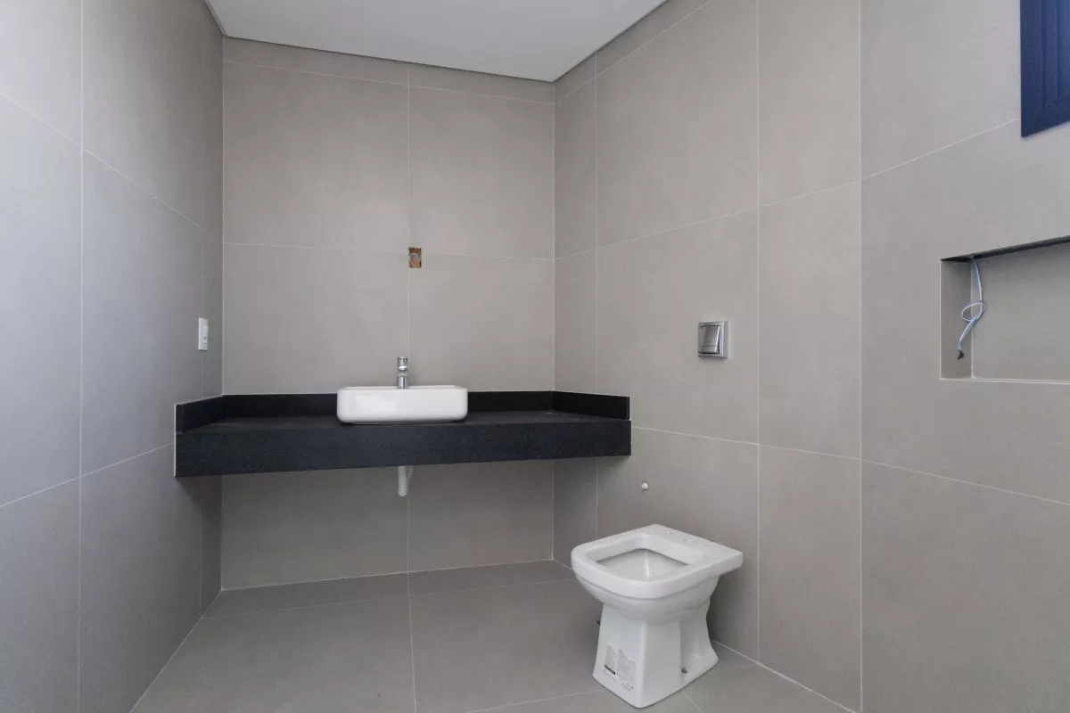 Sobrado no Santa Felicidade de 163,00 m² com 3 quartos - 93869.002-KD