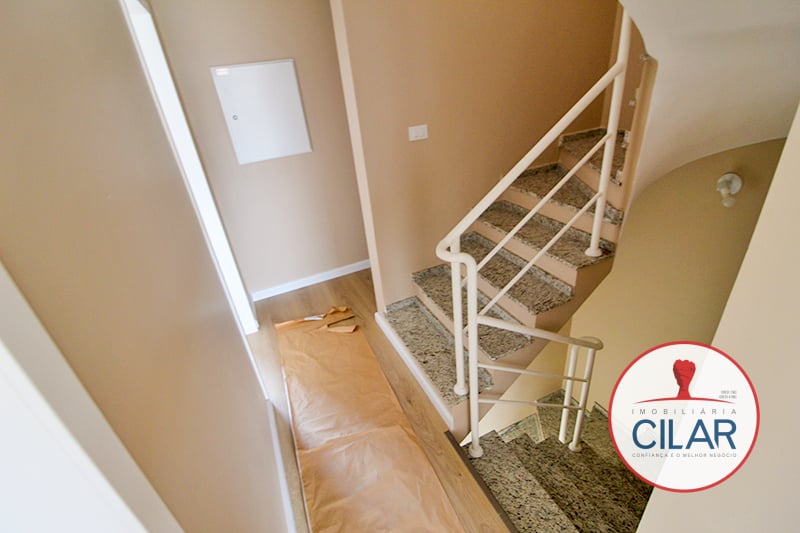 Imobiliária Cilar Vende Sobrado 3 Quartos no Guabirotuba com 216,61m², Ref. 100624.002-CILAR