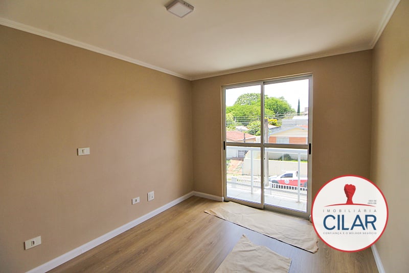 Imobiliária Cilar Vende Sobrado 3 Quartos no Guabirotuba com 216,61m², Ref. 100624.002-CILAR