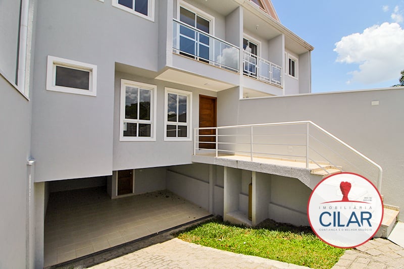 Imobiliária Cilar Vende Sobrado 3 Quartos no Guabirotuba com 216,61m², Ref. 100624.002-CILAR