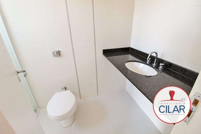 Imobiliária Cilar Vende Sobrado 3 Quartos no Guabirotuba com 216,61m², Ref. 100624.002-CILAR