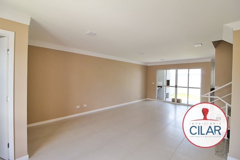 Imobiliária Cilar Vende Sobrado 3 Quartos no Guabirotuba com 216,61m², Ref. 100624.002-CILAR