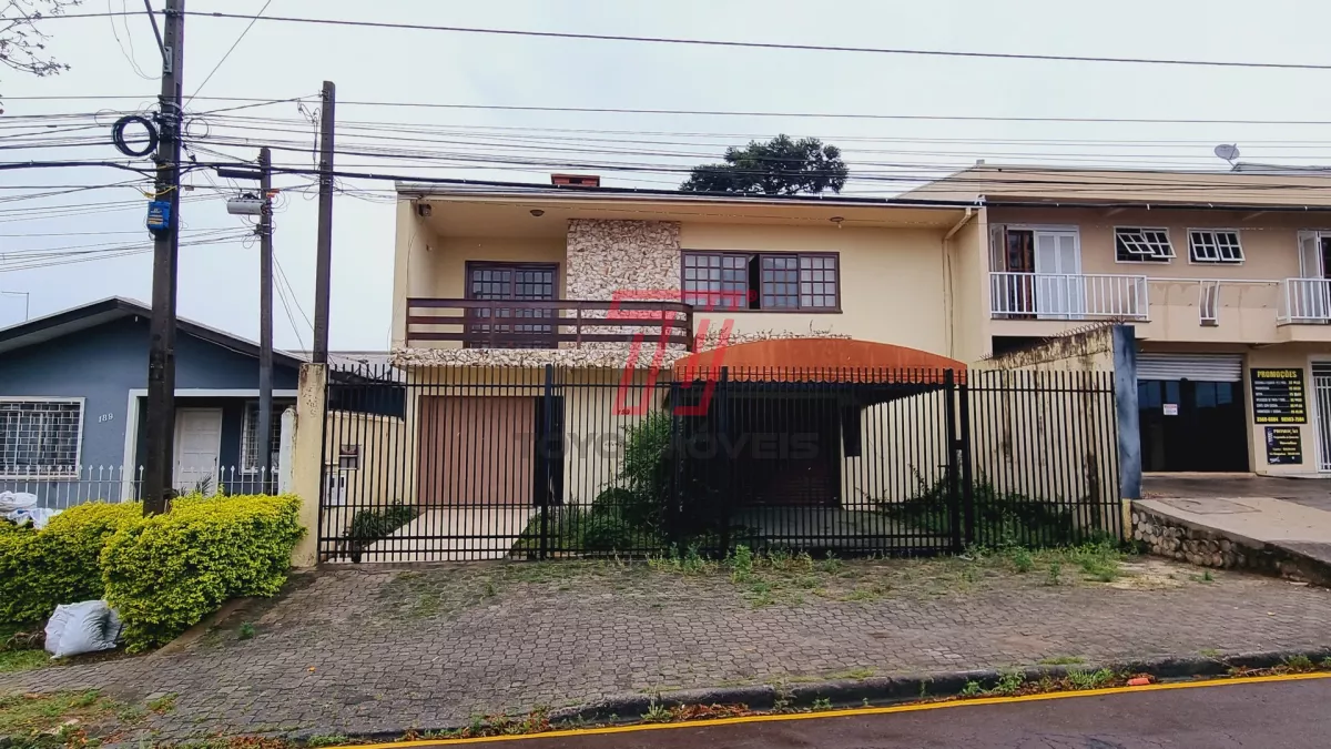 Sobrado residencial e comercial à venda, com 318,90 m² por R$ 900.000,00 - Xaxim - Curitiba/PR