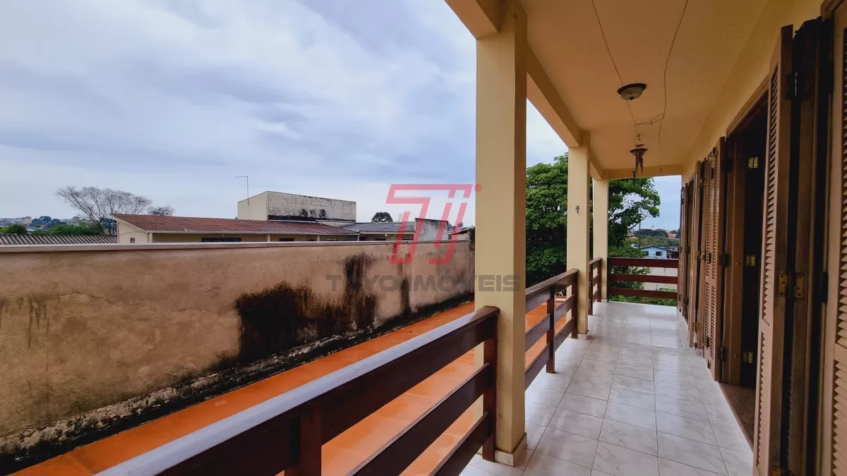 Sobrado residencial e comercial à venda, com 318,90 m² por R$ 900.000,00 - Xaxim - Curitiba/PR