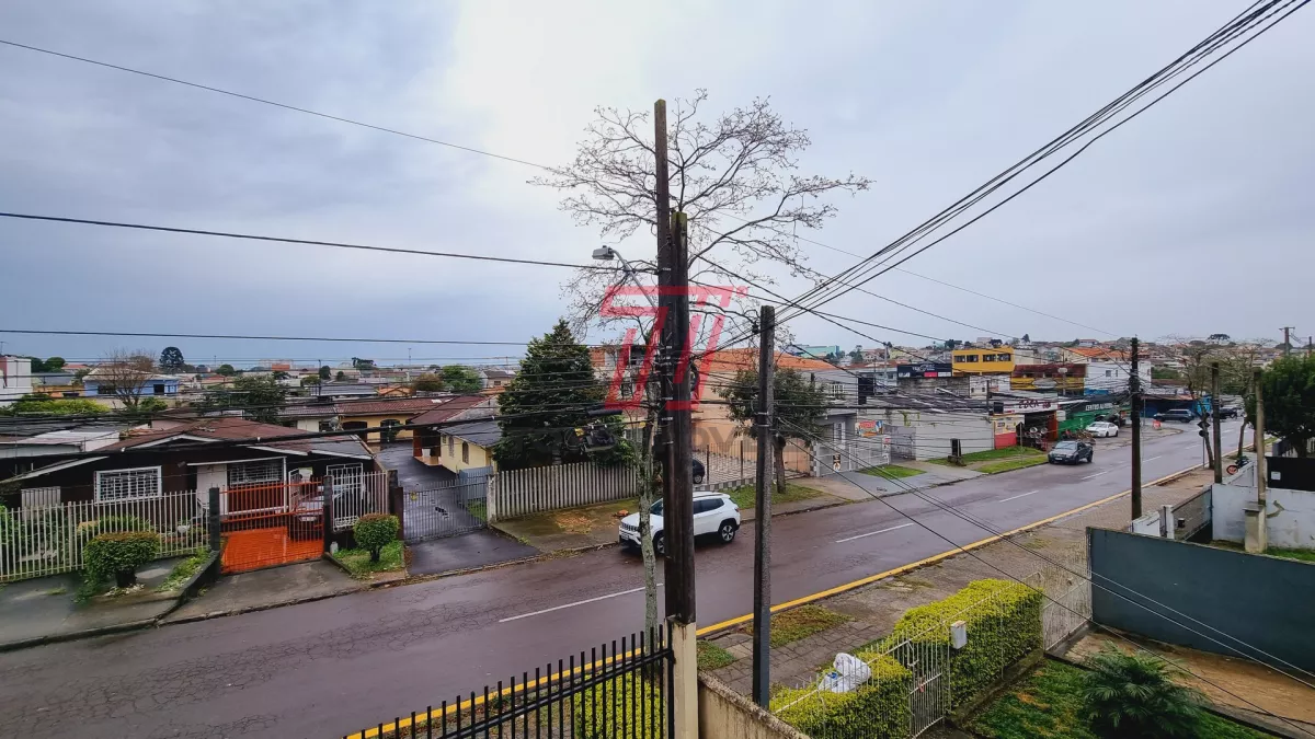 Sobrado residencial e comercial à venda, com 318,90 m² por R$ 900.000,00 - Xaxim - Curitiba/PR