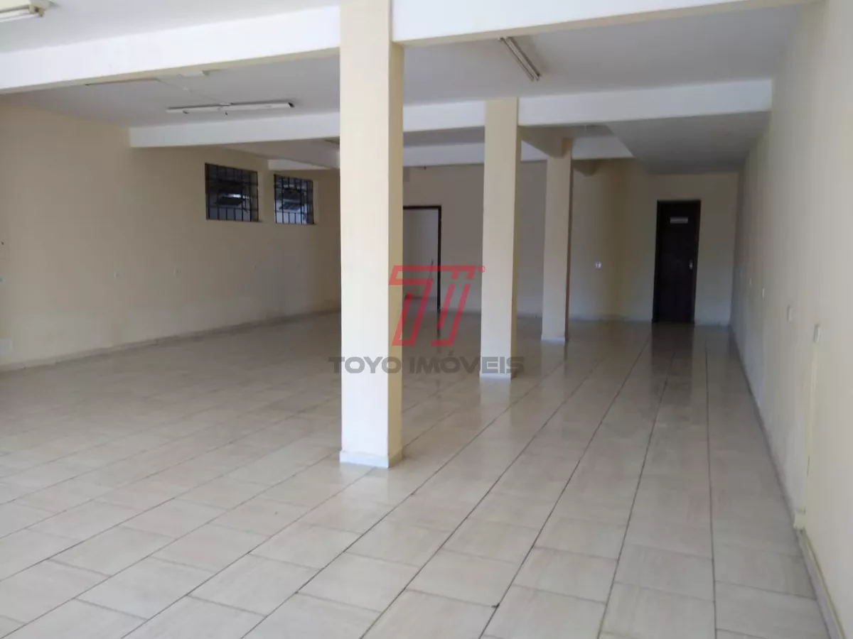 Sobrado residencial e comercial à venda, com 318,90 m² por R$ 900.000,00 - Xaxim - Curitiba/PR