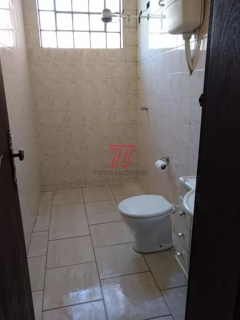 Sobrado residencial e comercial à venda, com 318,90 m² por R$ 900.000,00 - Xaxim - Curitiba/PR