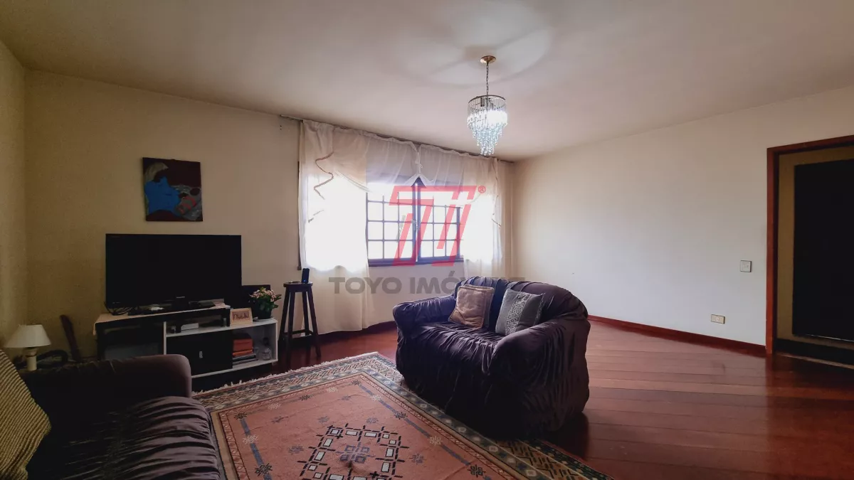 Sobrado residencial e comercial à venda, com 318,90 m² por R$ 900.000,00 - Xaxim - Curitiba/PR
