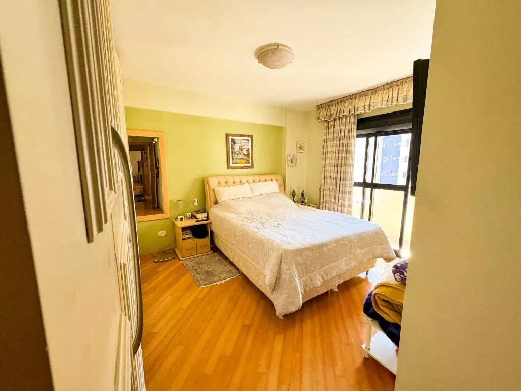 Apartamento com 4 dormitórios à venda, 118 m² por R$ 1.100.000,00 - Bigorrilho - Curitiba/PR