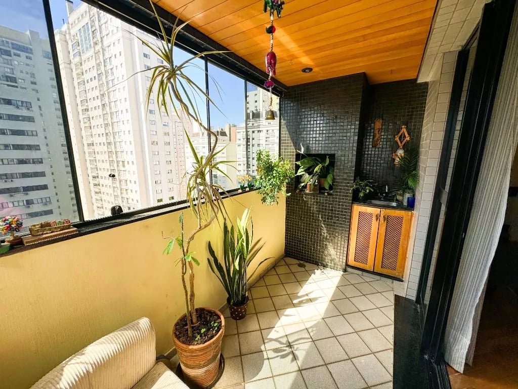 Apartamento com 4 dormitórios à venda, 118 m² por R$ 1.100.000,00 - Bigorrilho - Curitiba/PR