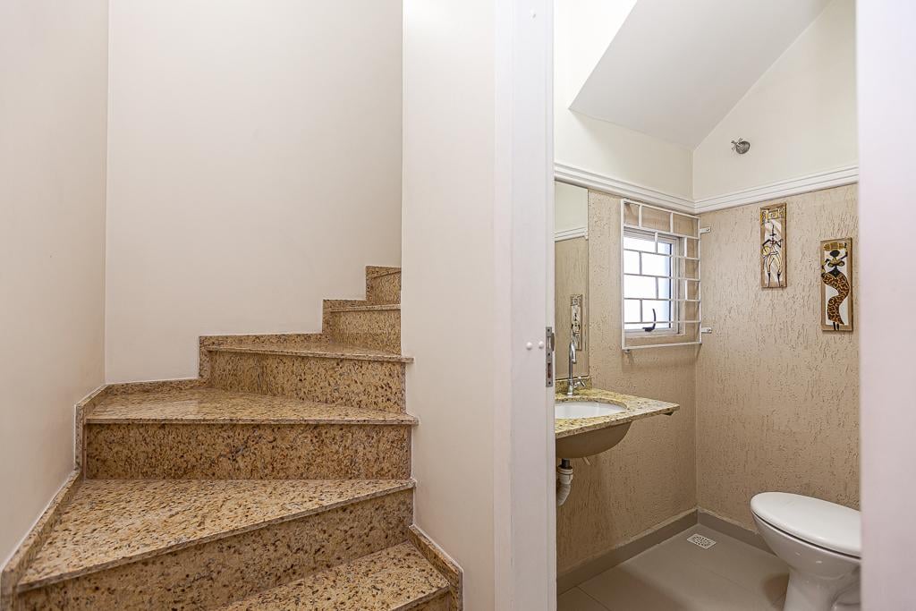 Sobrado no Uberaba de 170,00 m² com 4 quartos - BG96988001-BG