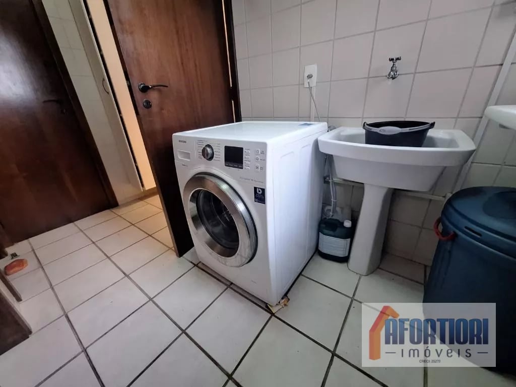 Cobertura à Venda - Centro, Guaratuba / PR