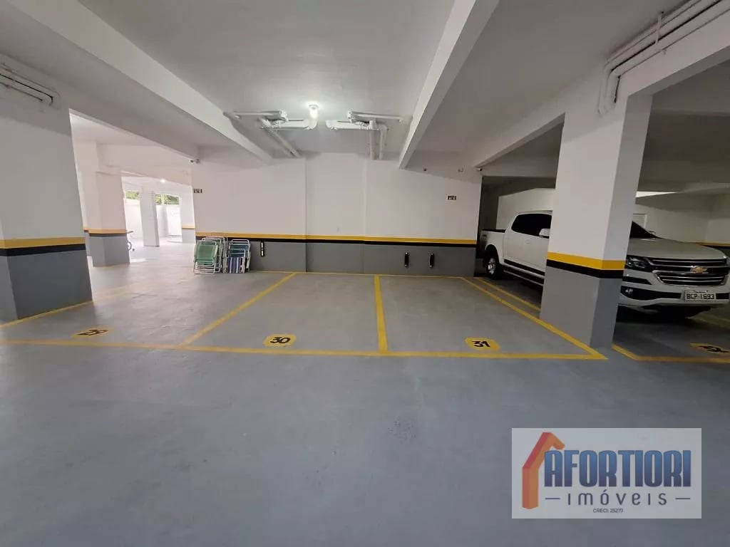 Cobertura à Venda - Centro, Guaratuba / PR