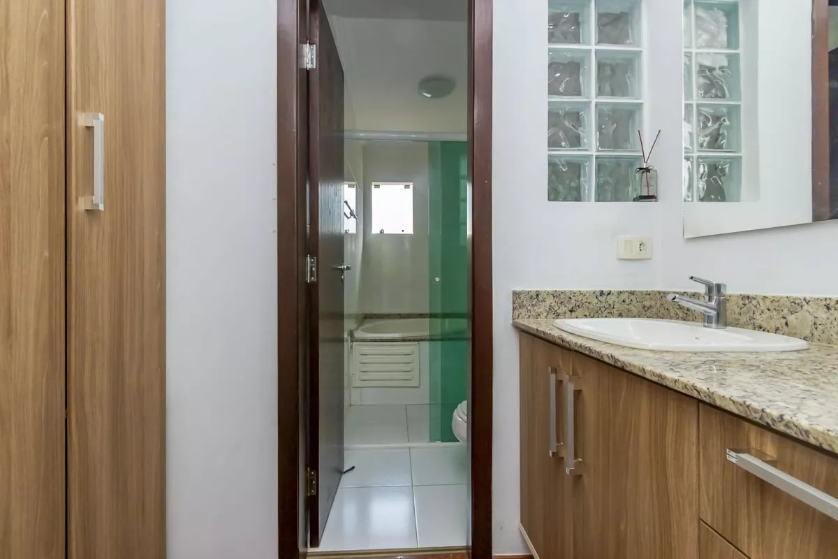 Sobrado à venda no Cascatinha Santa Felicidade Curitiba