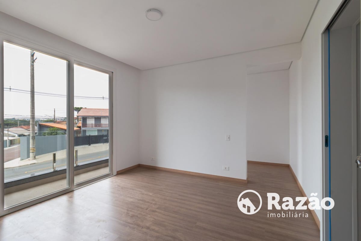 SOBRADO COM 3 SUÍTES - ÁREA TOTAL 184,90m² - SANTA FELICIDADE - REF 5997