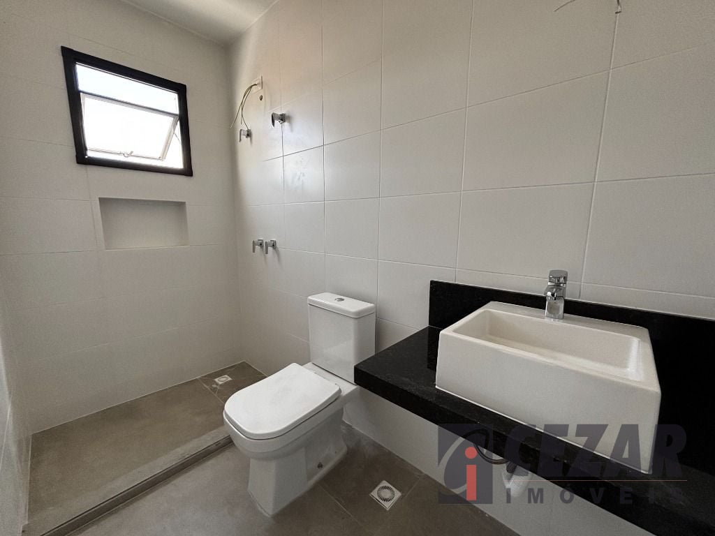 Sobrado com 3 dormitórios à venda, 101 m² por R$ 685.000,00 - Pilarzinho - Curitiba/PR