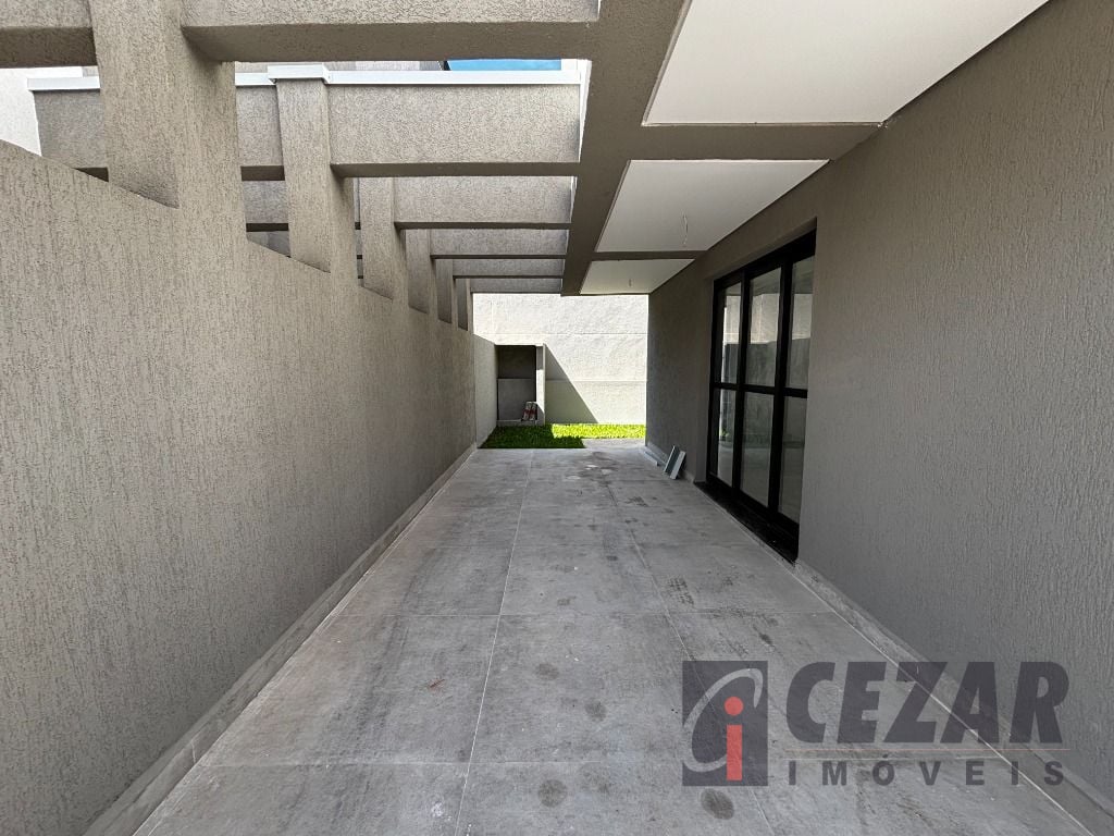 Sobrado com 3 dormitórios à venda, 101 m² por R$ 685.000,00 - Pilarzinho - Curitiba/PR