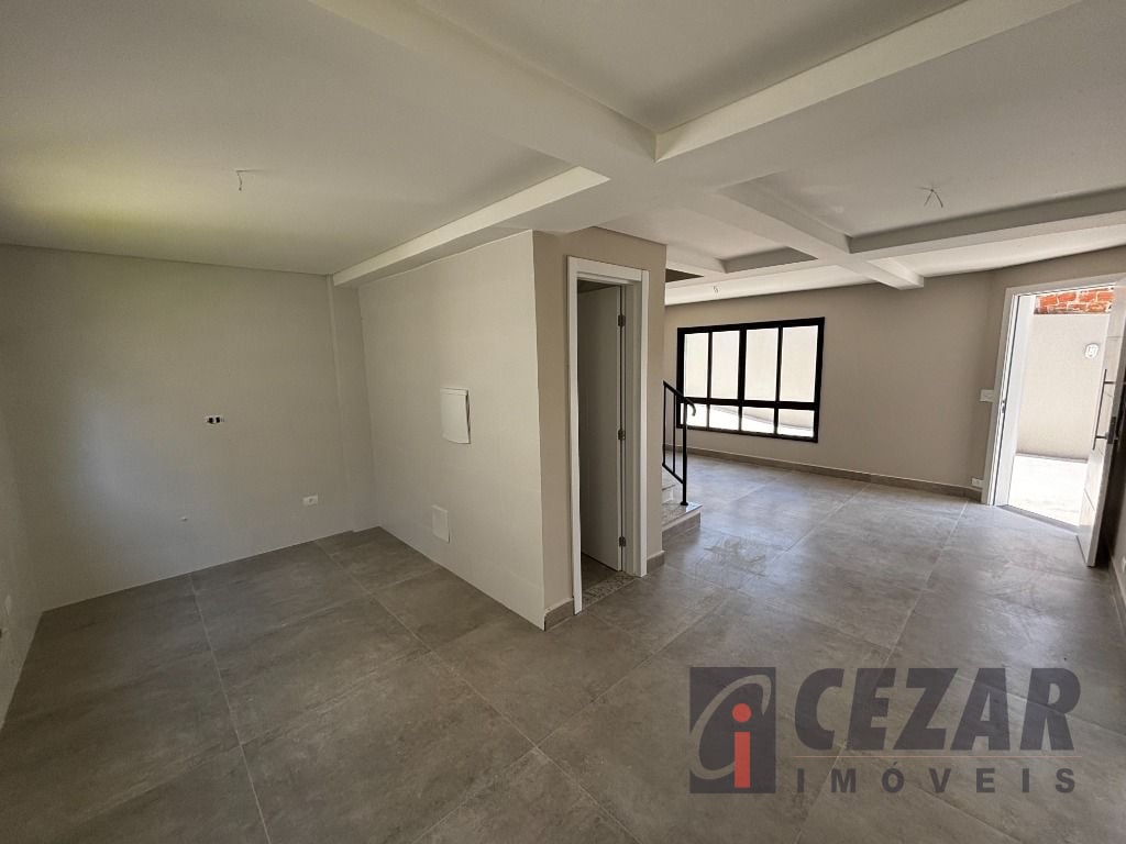 Sobrado com 3 dormitórios à venda, 101 m² por R$ 685.000,00 - Pilarzinho - Curitiba/PR