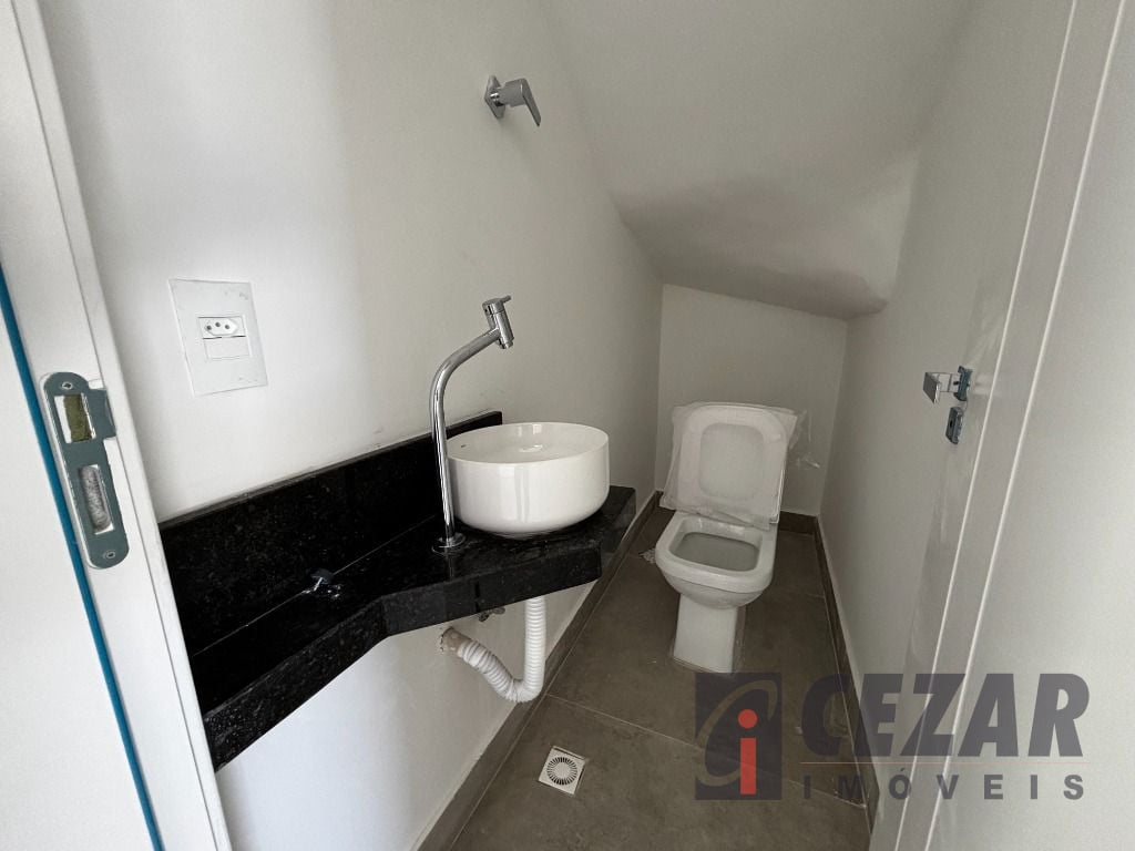 Sobrado com 3 dormitórios à venda, 101 m² por R$ 685.000,00 - Pilarzinho - Curitiba/PR