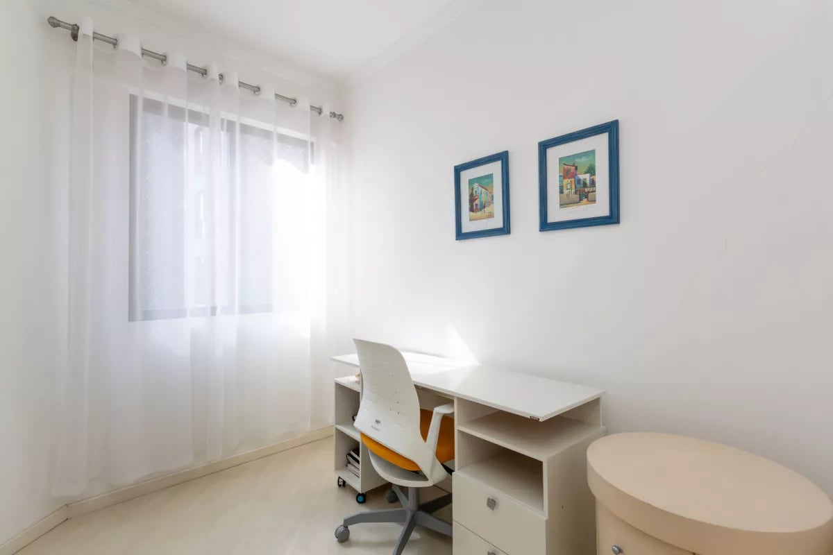 Apartamento BIGORRILHO com 181,30m²